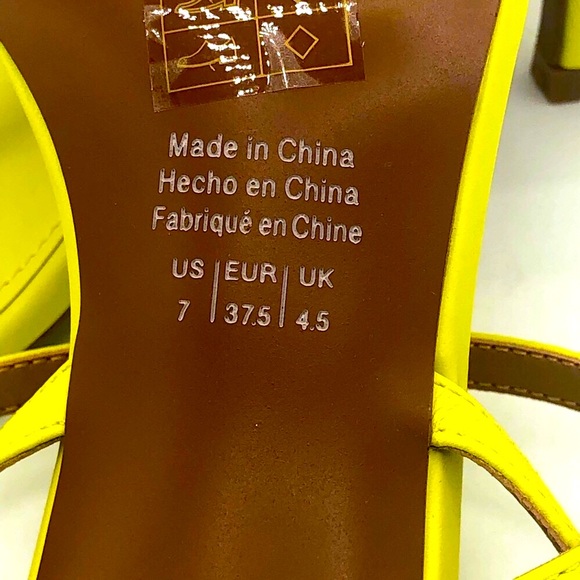 WHO WHAT WEAR Romi Yellow Sandal Size 7 - Picture 6 of 9